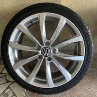 Cerchi in lega da 18’