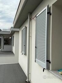 Serramenti porte pronte Spissu persiane e finestre