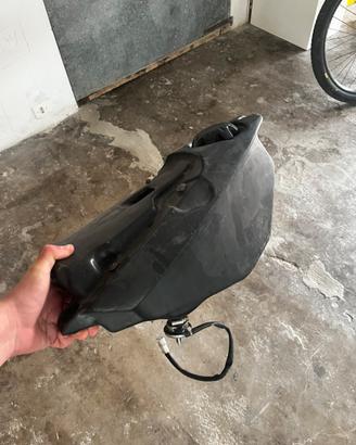serbatoio yamaha dt 50