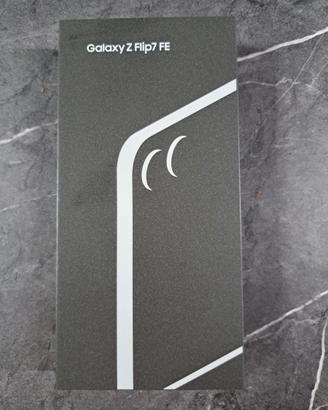 Samsung Galaxy Z Flip7 FE 5G, 8 GB RAM / 256 GB