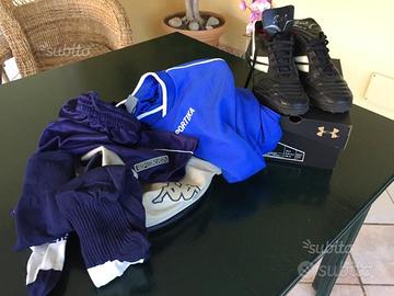 Abbigliamento completo per il calcetto