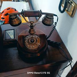 Telefono stile antico