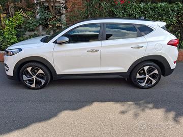 HYUNDAI Tucson 1.7 CRDi Comfort