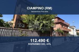 Immobile in asta di 111 m² con più di 5 locali a C