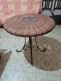 Tavolino per la casa