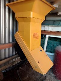 trituratore rami e sterpaglie 