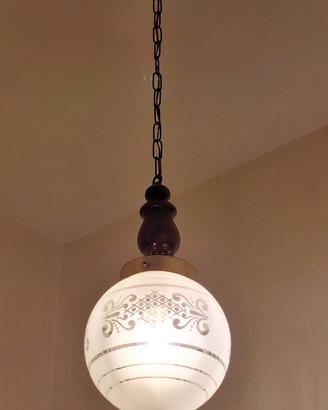 Lampadario vintage sfera decorata