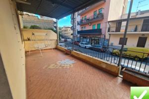 Semi Indipendente Con Veranda e Cantina Via Andilo