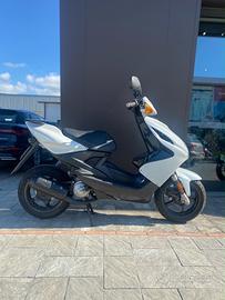 Yamaha Aerox