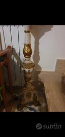 piantana candelier con decorazioni in foglia d oro