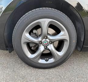 Cerchi 16" originali Alfa MiTo + GommeNexen 195/55