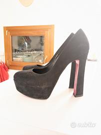 Décolleté nera con plateau n. 38