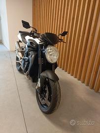 mv Agusta brutale 