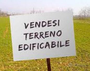 TERRENO EDIFICABILE DI 720 MQ.