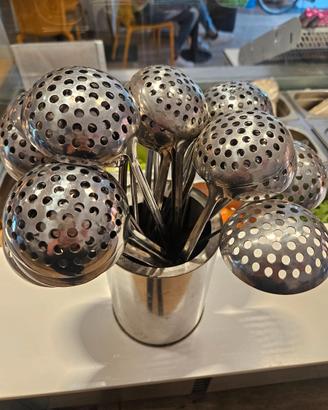 Mestoli forati in acciaio inox professionali