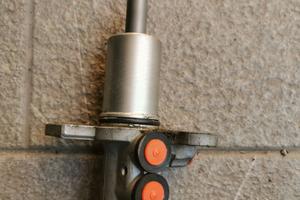 Pompa freni Audi a4 02-04 B6 8E