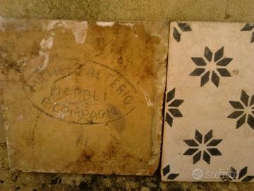 RIGGIOLE NAPOLETANE - piastrelle