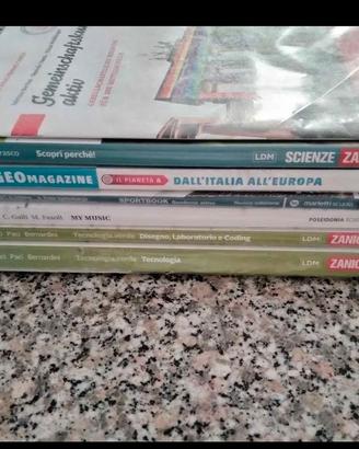 Libri prima, seconda e terza della scuola media di
