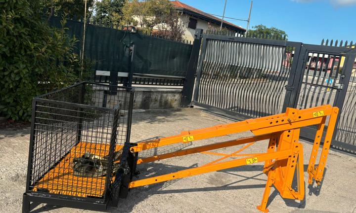 S93 Piattaforma per trattore agricolo