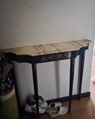 Tavolino vintage con piano in marmo