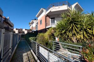 Elegante Duplex con Terrazzo Panoramico