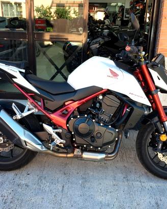 Honda CB750 Hornet 2023 - PERMUTE - FINANZIABILE