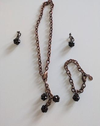 Completo collana, braccialetto e orecchini bigiott