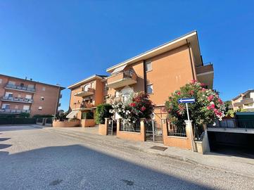 2 LOCALI A ASSISI