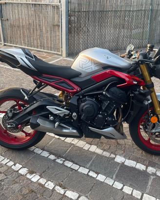 Triumph street triple 765 RX