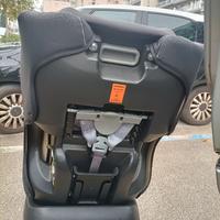Sediolino per auto