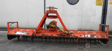 Erpice rotante/ Fresa rotante usata