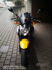 Yamaha XJ6