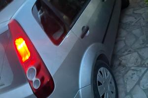 Fiesta 1.2 con gpl