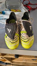 scarpe da calcio tacchetti in plastica 