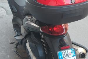 Beverly Piaggio 500