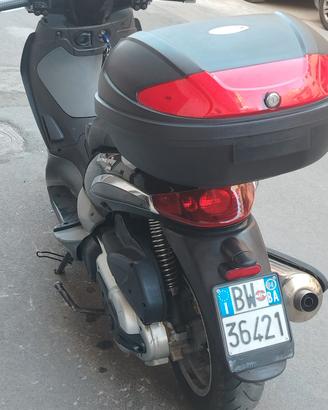 Beverly Piaggio 500