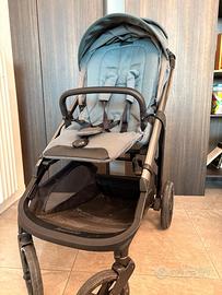 Passeggino Inglesina Aptica Trio + Ovetto Cybex Z2