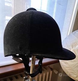 •Casco Equitazione