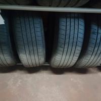 Cerchi in lega + pneumatici