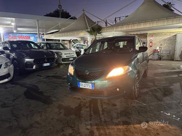Lancia Ypsilon 1.3 MJT 16V 95 CV 5 porte S&S Plati