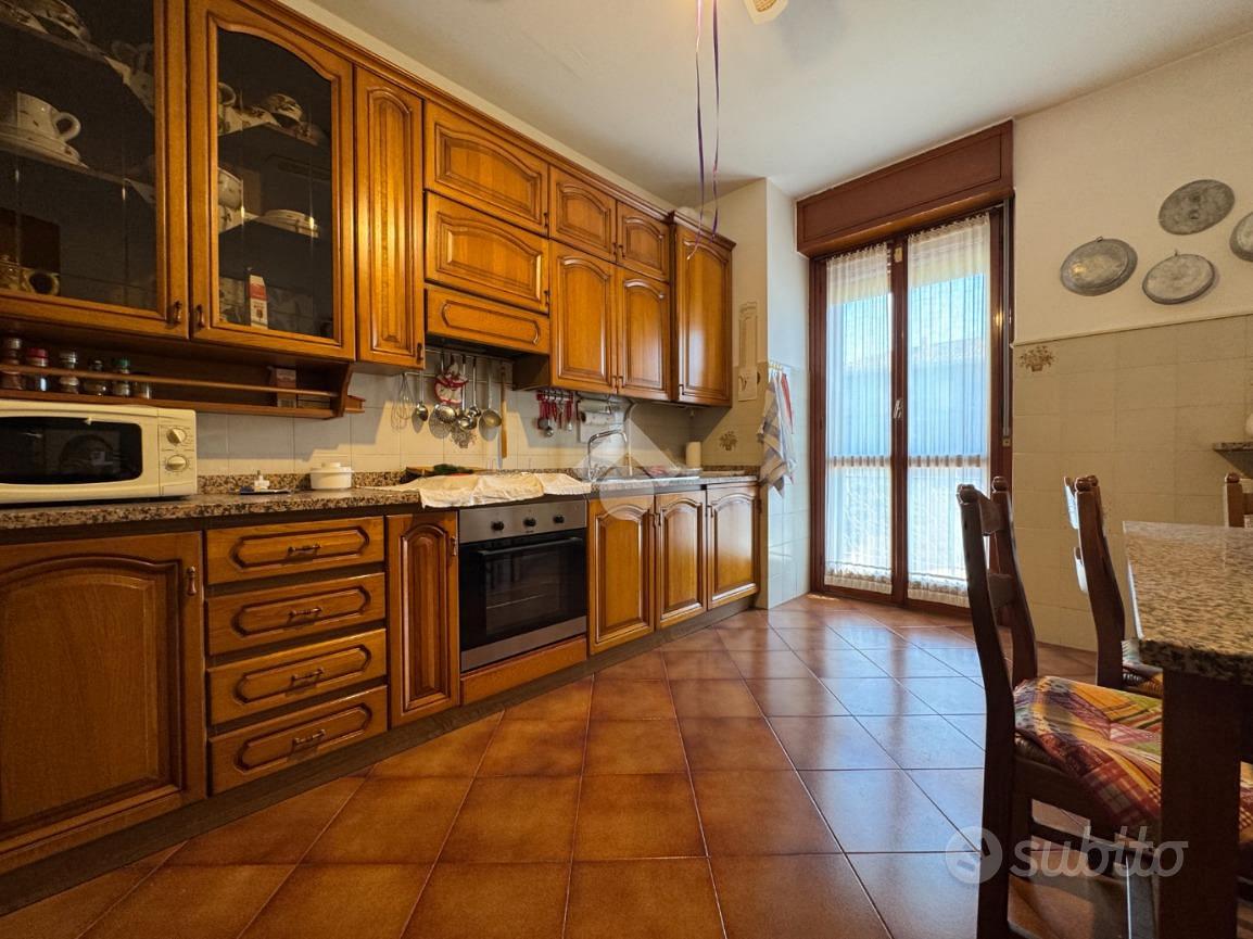 Appartamento – Galliate, Borgo, Case Sparse - Vista 3