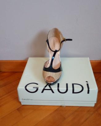 Scarpe da donna Nuove n. 40 Gaudì