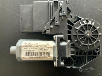 Motorino alzavetro VW 5K09597060