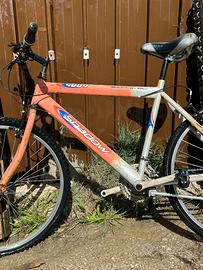 Mountain bike Shadow 1000