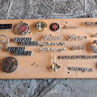 Lotto di scritte badge auto epoca