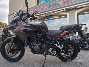 BENELLI TRK 502 X