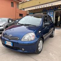 Toyota Yaris 1.0i 16V cat 5 porte Sol-2000