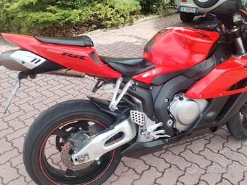 Honda CBR 1000 rr