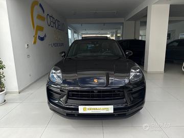 Porsche Macan 2.0 T tetto panoramico tua da 899,00