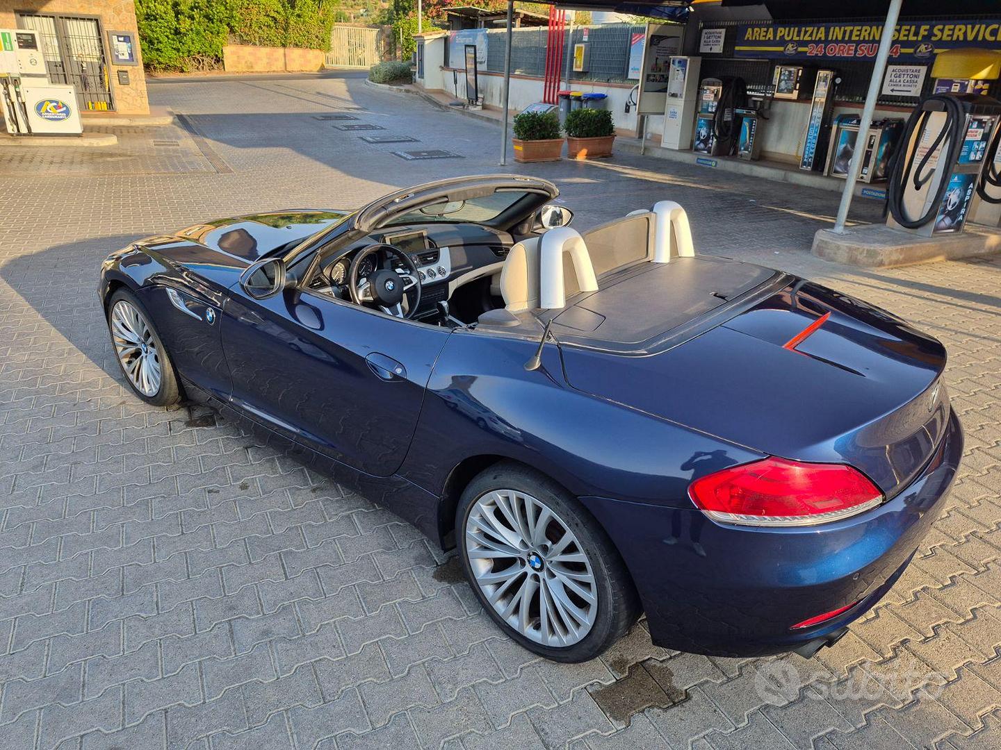 BMW Z4 2010 photo 3